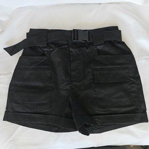 Express X Olivia Culpo High Waisted Cargo Shorts, Black, Size 2